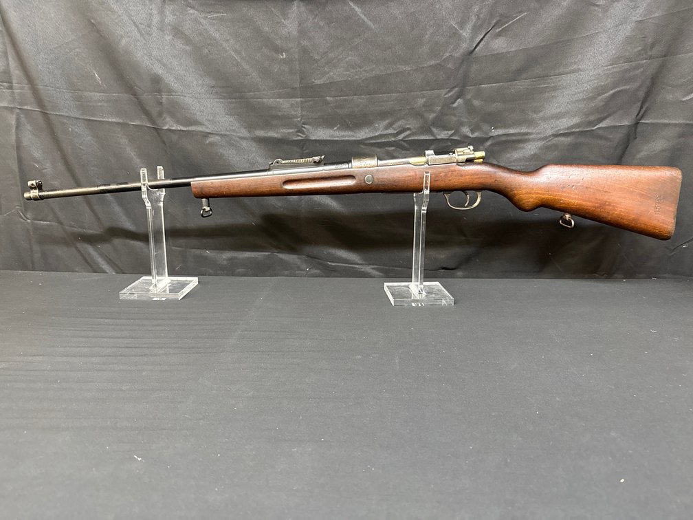 Vintage Military & Sportsman Auction