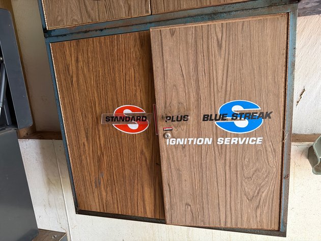 Image for Standard Blue Streak Ignition Service Cabinet