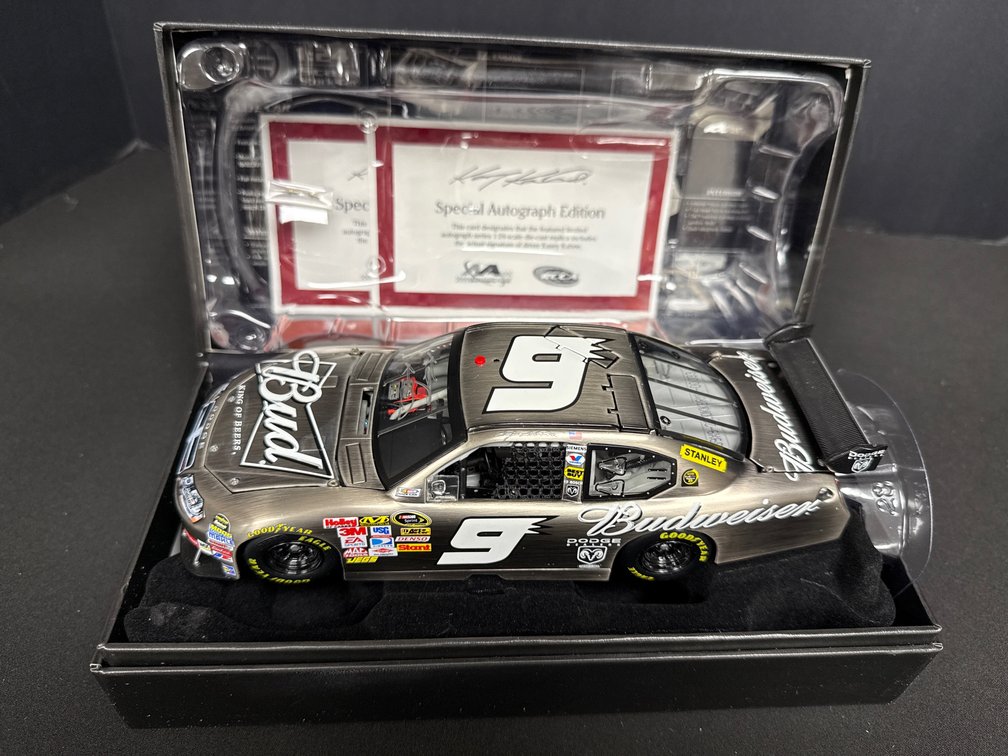 Kasey Kahne Autographed 2009 Charger Die-Cast (1 of 50)
