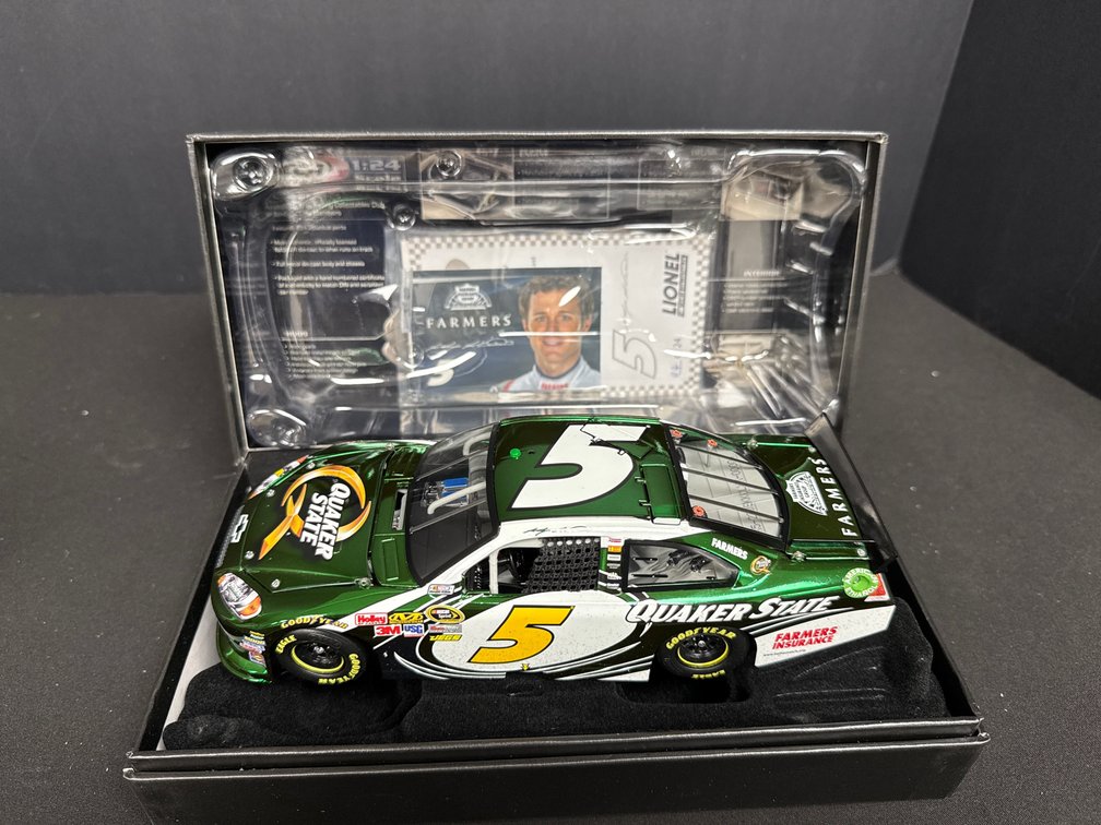 RCCA Elite 1:24 Kasey Kahne #5 2012 Impala