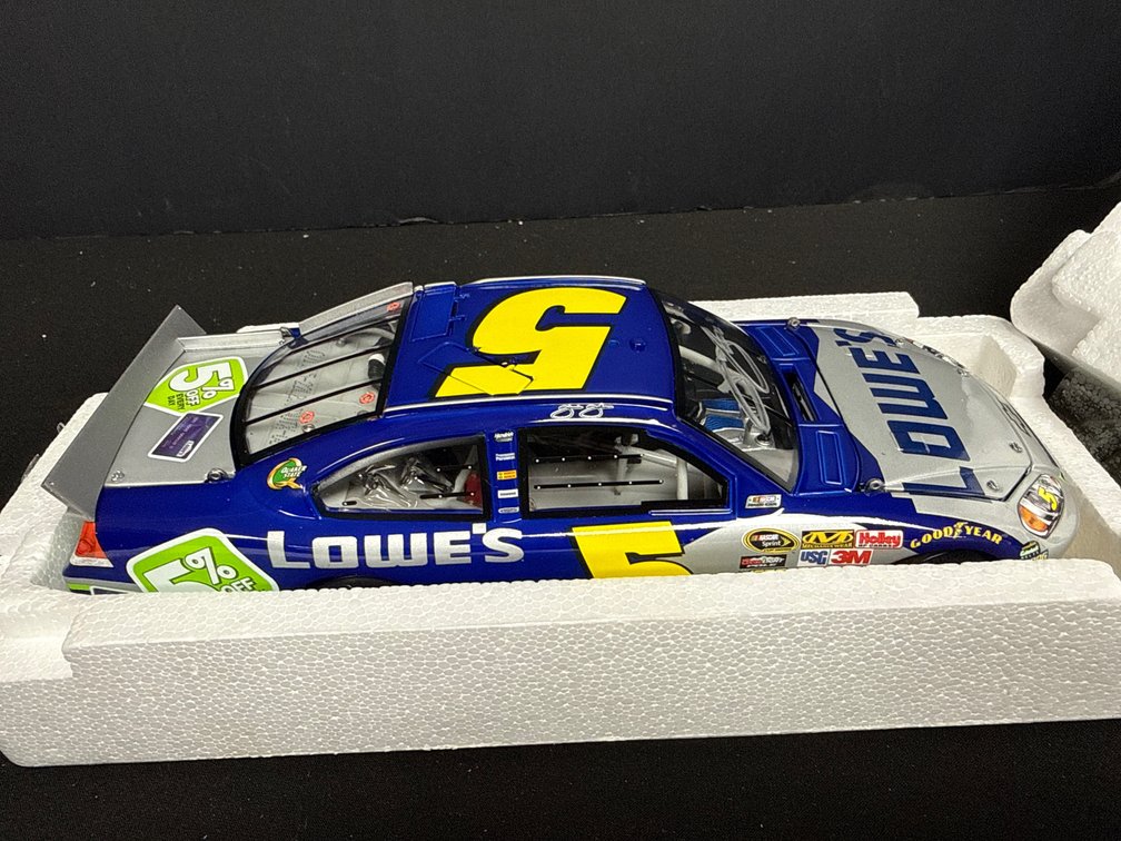 Jimmie Johnson Autographed 1:24 RCCA Elite Diecast
