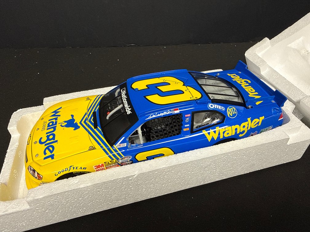 Action Racing 1:24 Dale Earnhardt Jr. #3 Wrangler Impala