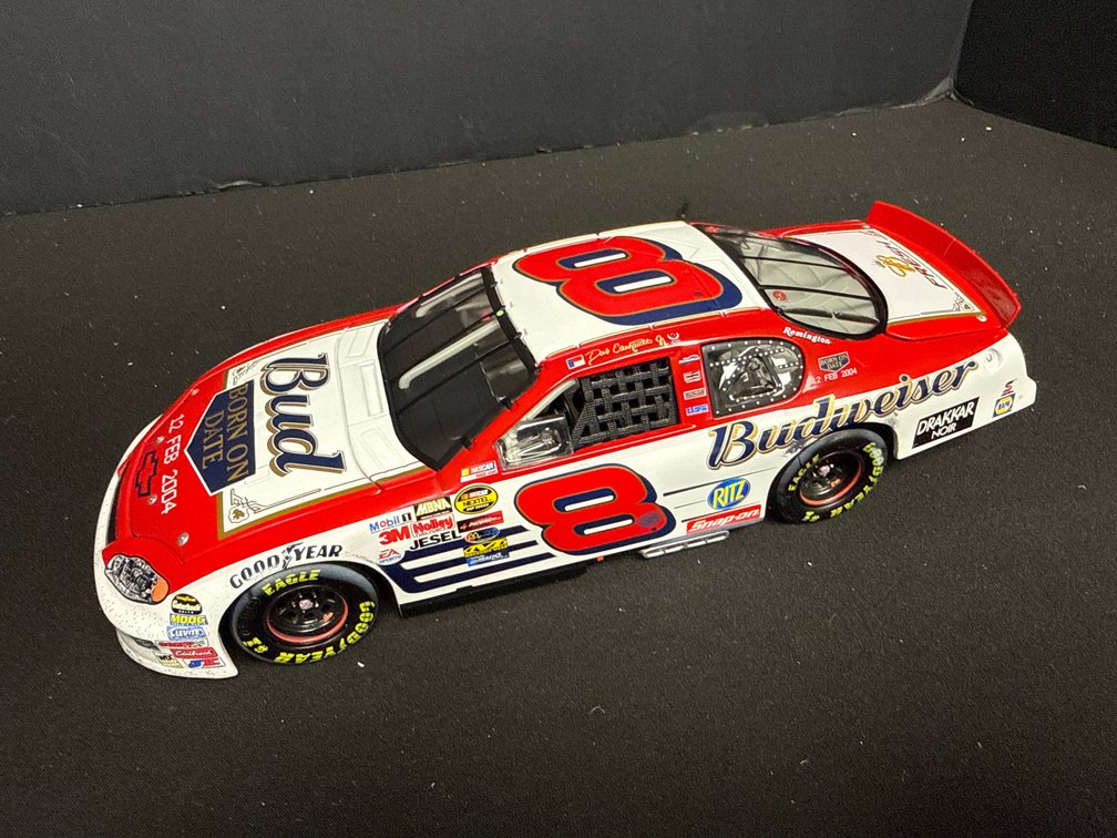 Action 1:24 Dale Earnhardt Jr. #8 Budweiser Diecast
