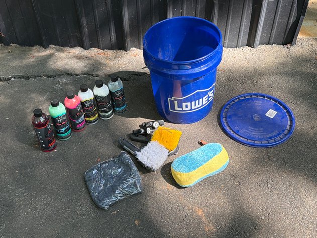 Image for Jay Leno's Garage Auto Detailing Supply Set