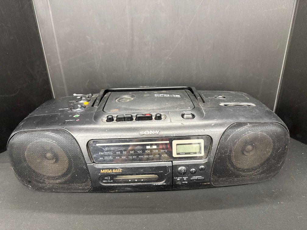 Sony CFD-12 CD Radio Cassette-Corder
