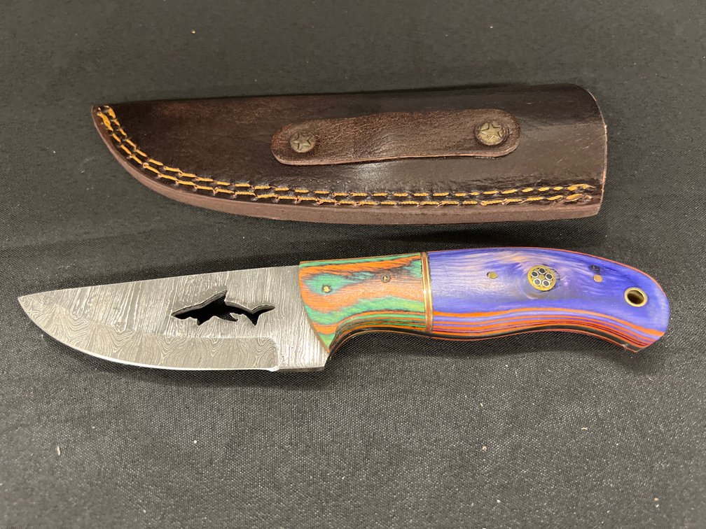 Damascus Steel Fixed Blade Knife & Sheath