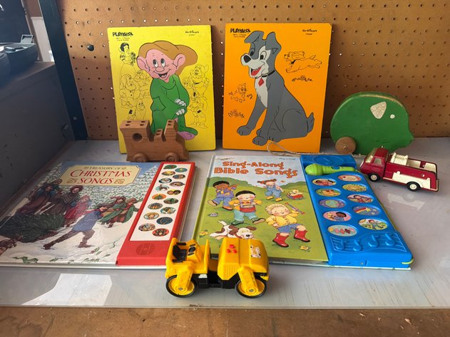 Image for Vintage Toys, Playskool Puzzles & Sound Books
