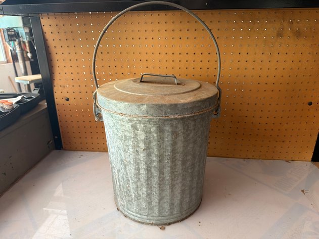 Image for Galvanized Steel Utility Can with Lid