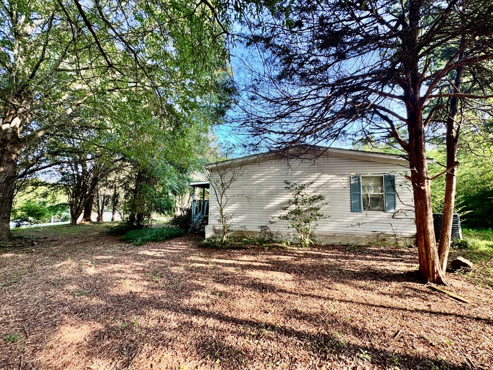 JUDICIAL AUCTION - Yadkinville, NC 3 Bedroom Home