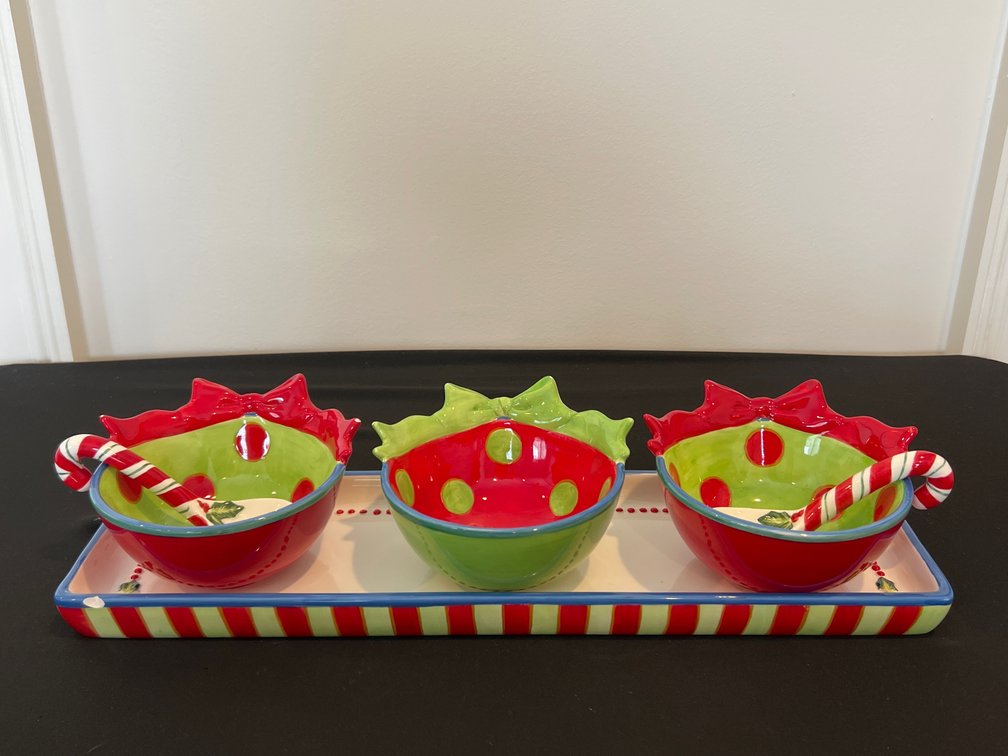 Fitz and Floyd Classics Kringle Serving Set