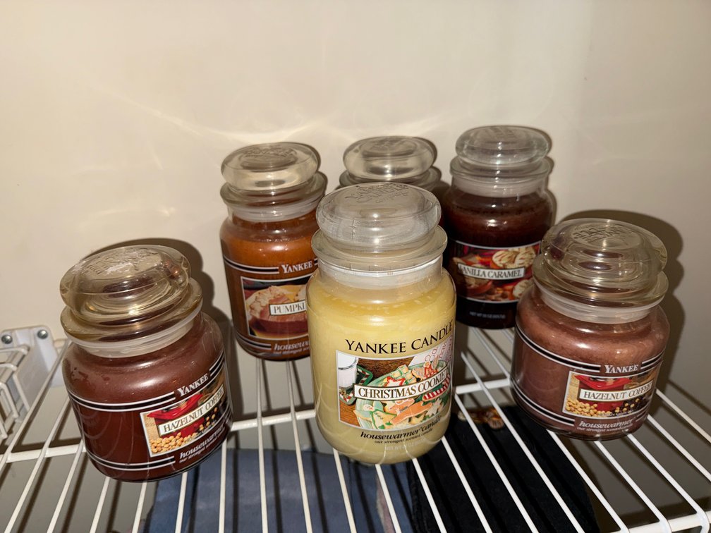 Yankee Candle Housewarmer Glass Jar Candles