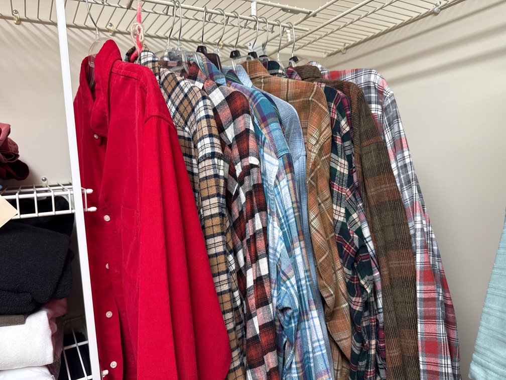Men's Long-Sleeve Flannel and Corduroy Button-Down Shirts (9)