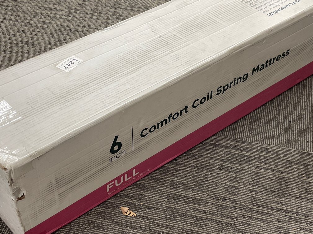 Zinus 6-Inch Full Comfort Coil Spring Mattress