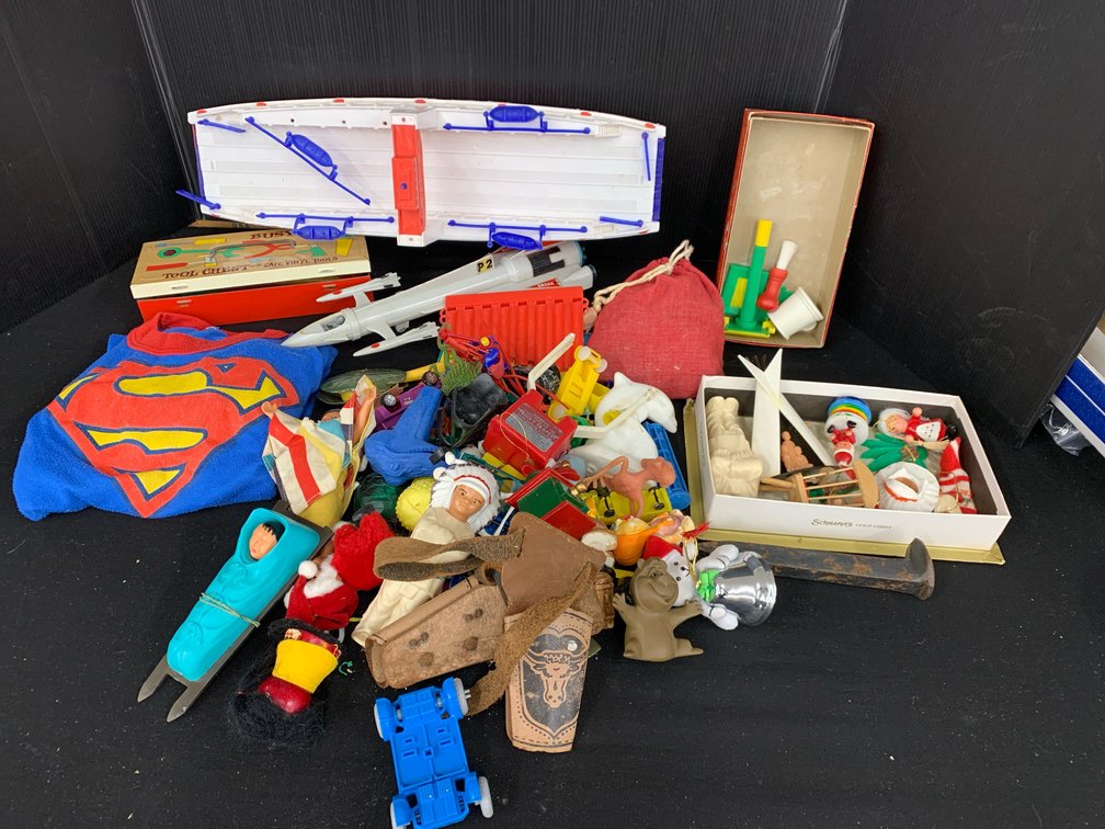 Assorted Toys & Collectibles Lot