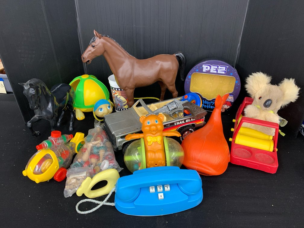 Mixed Toys and Collectibles Lot