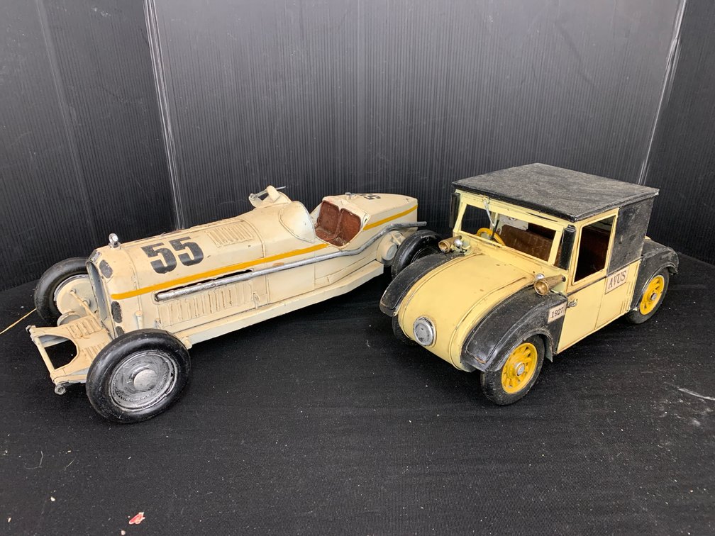 Tinplate Automobile Models