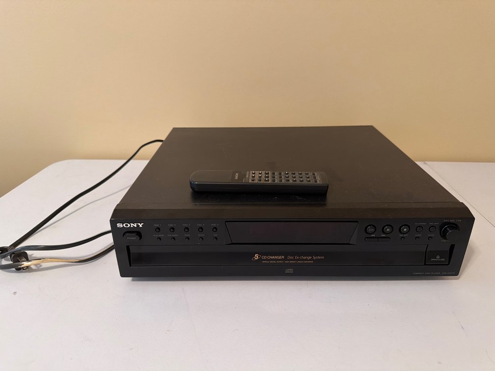 Sony CDP-CE275 5-Disc CD Changer with Remote