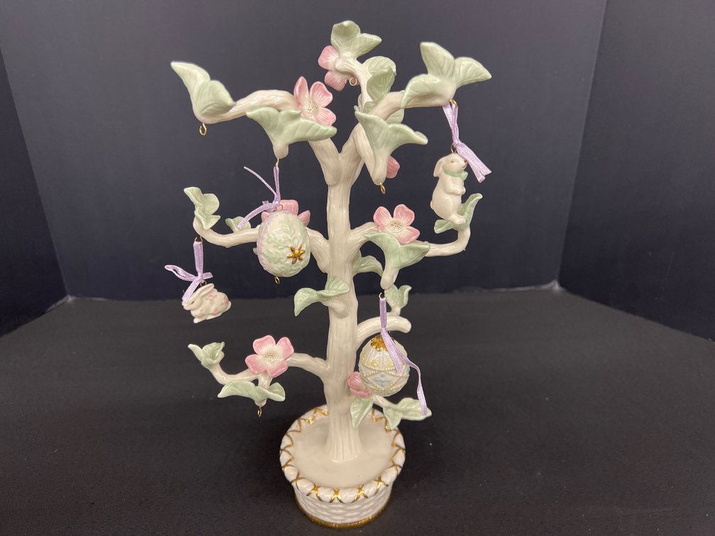 Lenox Classics Fine China Easter Tree