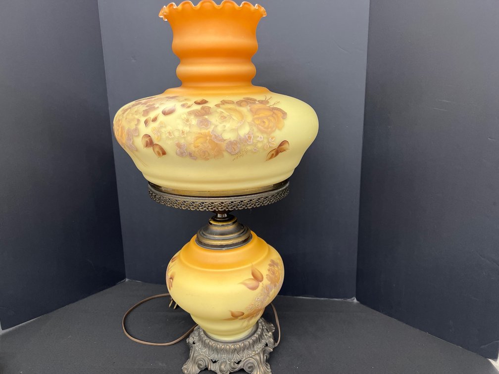 Hand-Painted Gone With The Wind Style Parlor Lamp