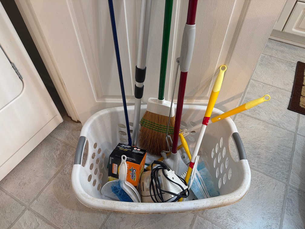 Swiffer, O-Cedar & Neat Sweep Cleaning Tools