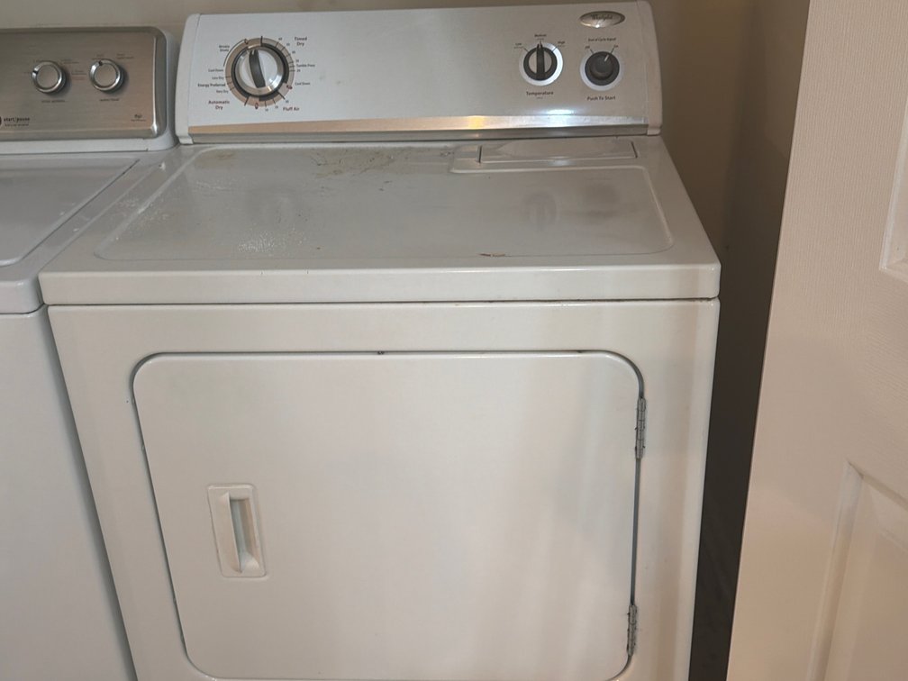 Whirlpool Freestanding Front-Loading Clothes Dryer