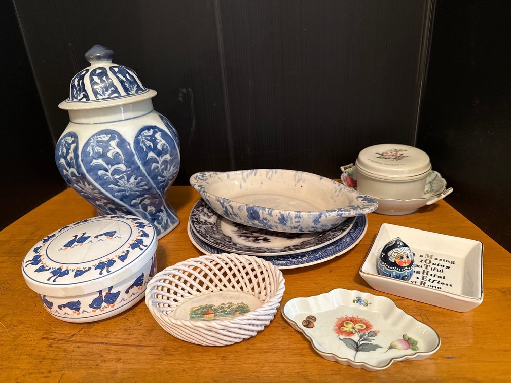 Decorative Ceramics and Porcelain