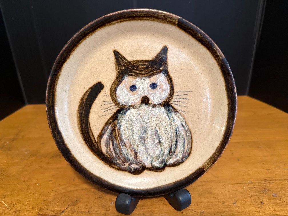 Studio Pottery Glazed Cat Plate