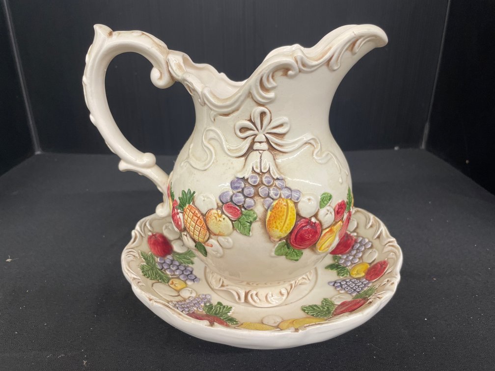 Relpo Harvest Ceramic Pitcher and Basin