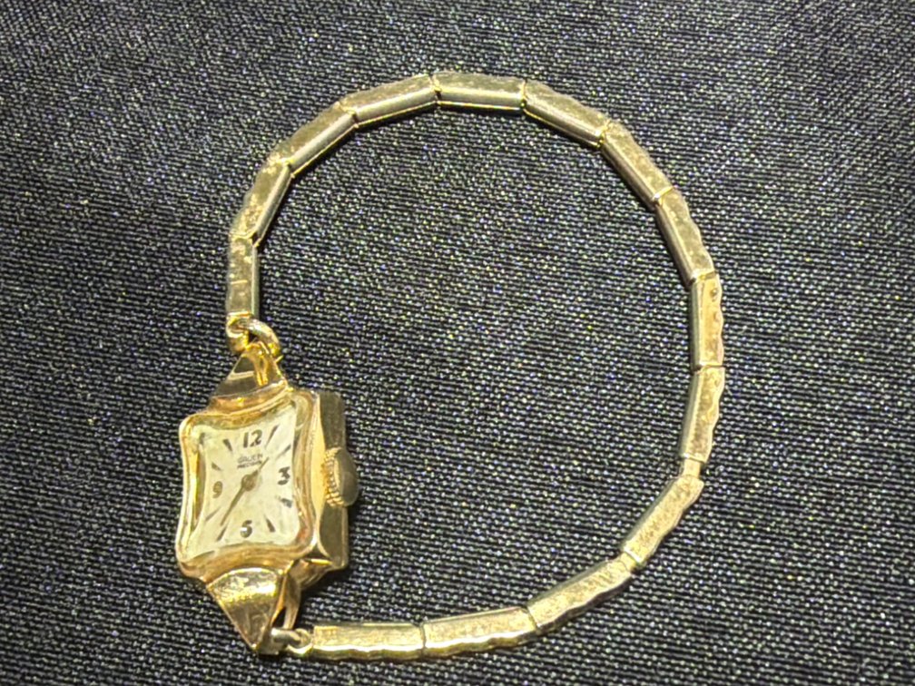 Vintage Gruen Precision 14K Gold Women's Watch