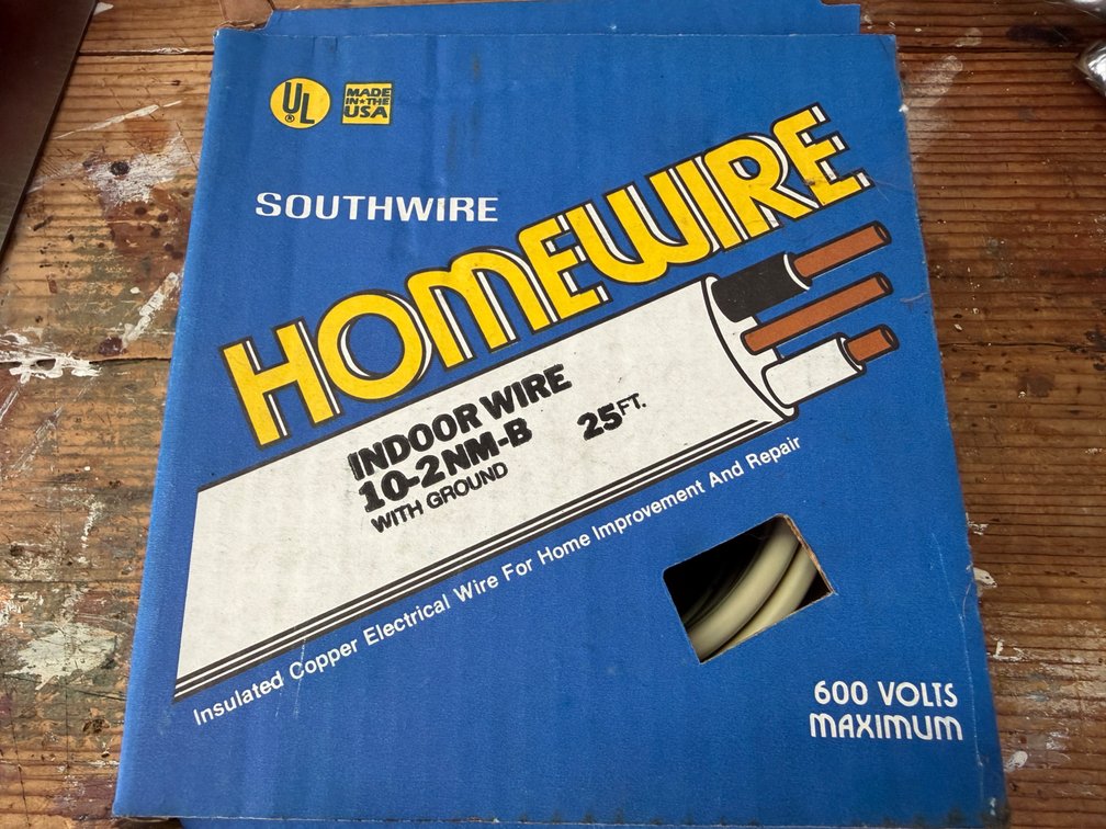 Southwire Homewire 10-2 NM-B Indoor Electrical Wire, 25 Ft.