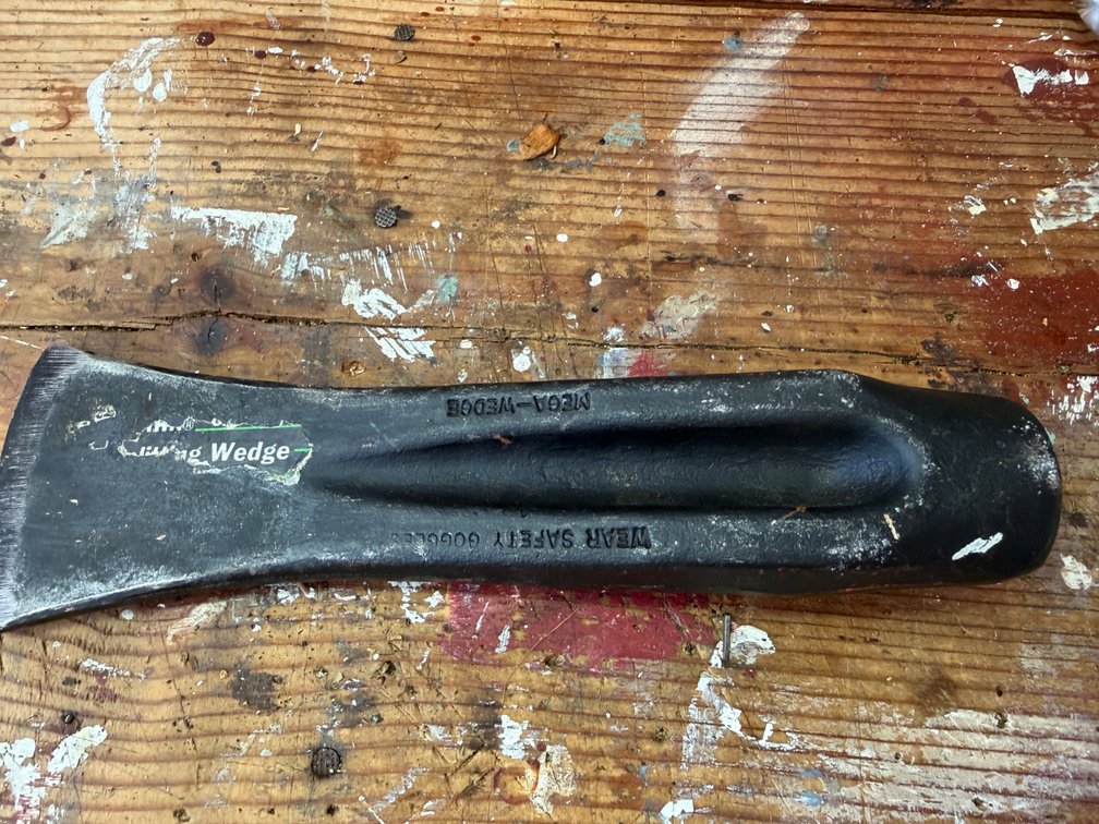 Mega-Wedge Steel Splitting Wedge