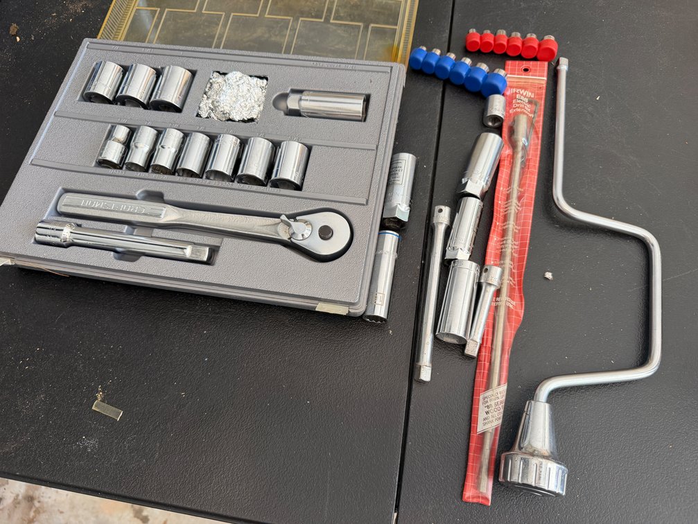 Socket Wrench Set, Speeder Handle, Extensions, and Mechanic Hand Tools