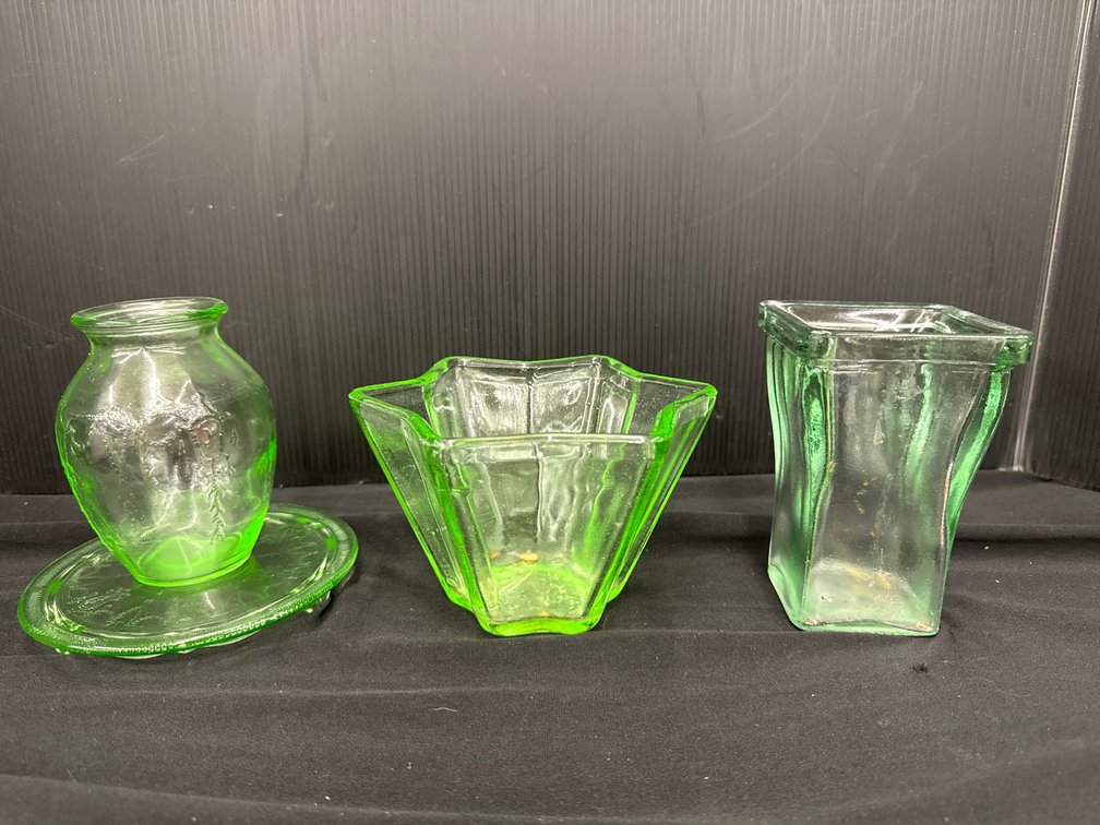 Green Glass Tableware and Vessels