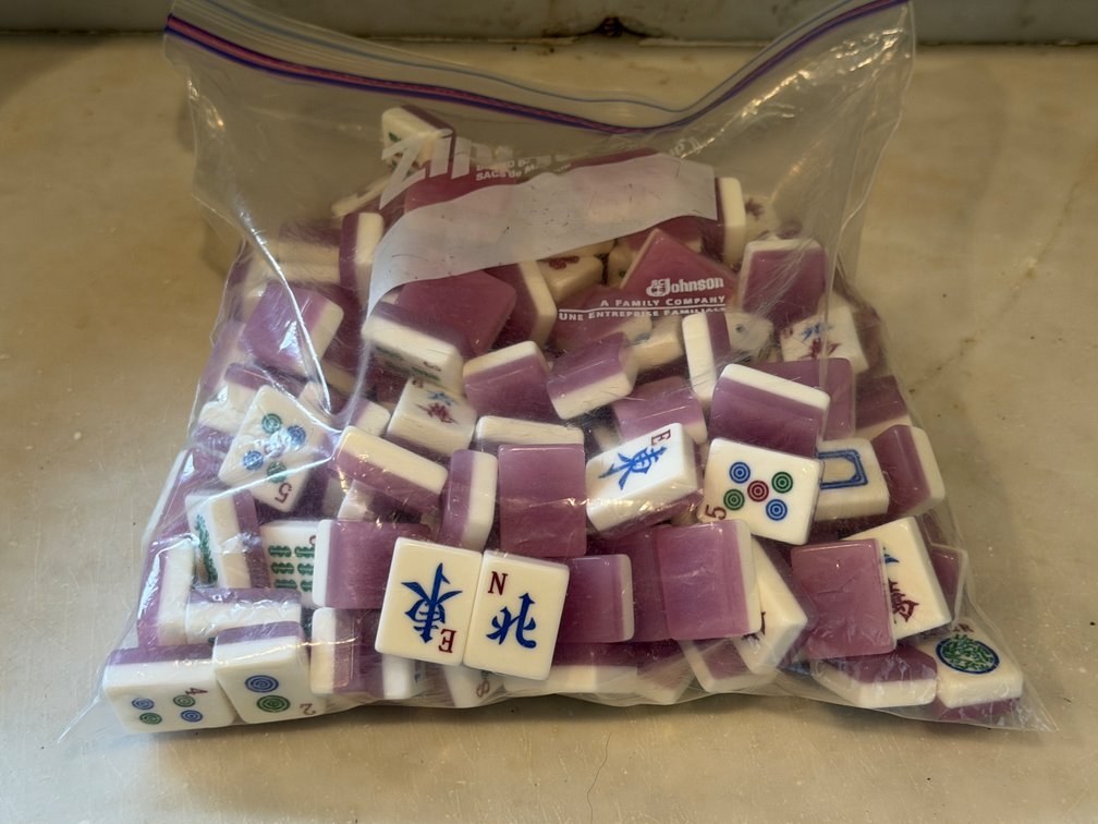Two-Tone Plastic Mahjong Tiles with Purple Backs