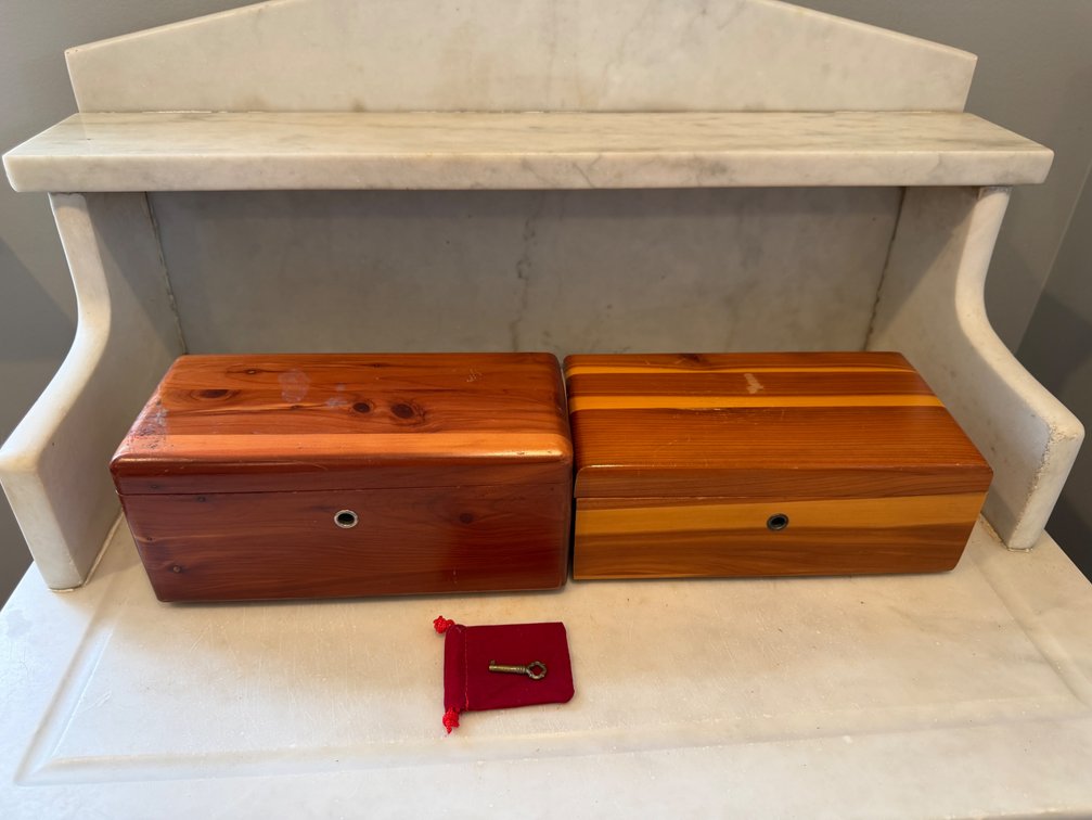 Miniature Cedar Keepsake Boxes with Key