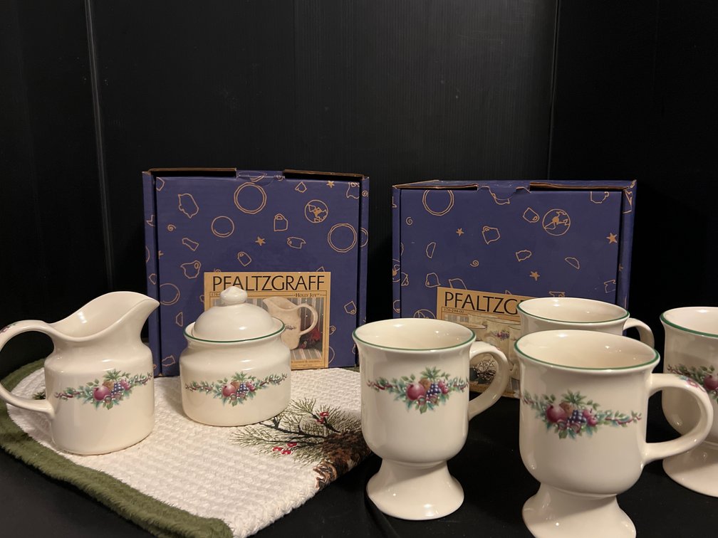 Pfaltzgraff Holly Joy Footed Mugs, Sugar and Creamer