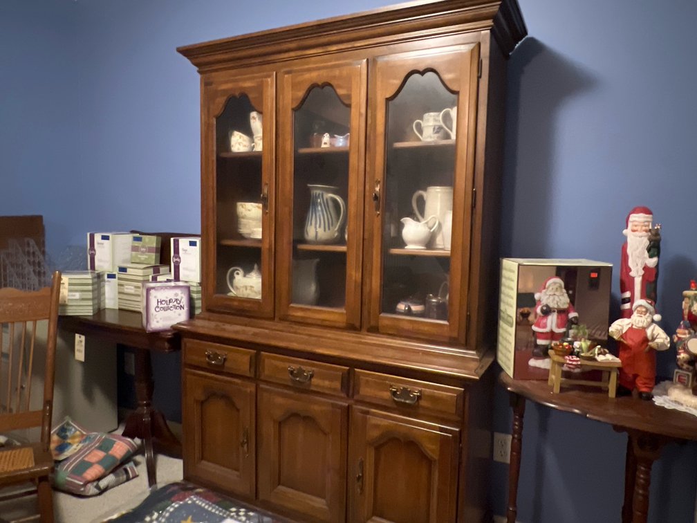 Wood China Cabinet Hutch with Glass Doors