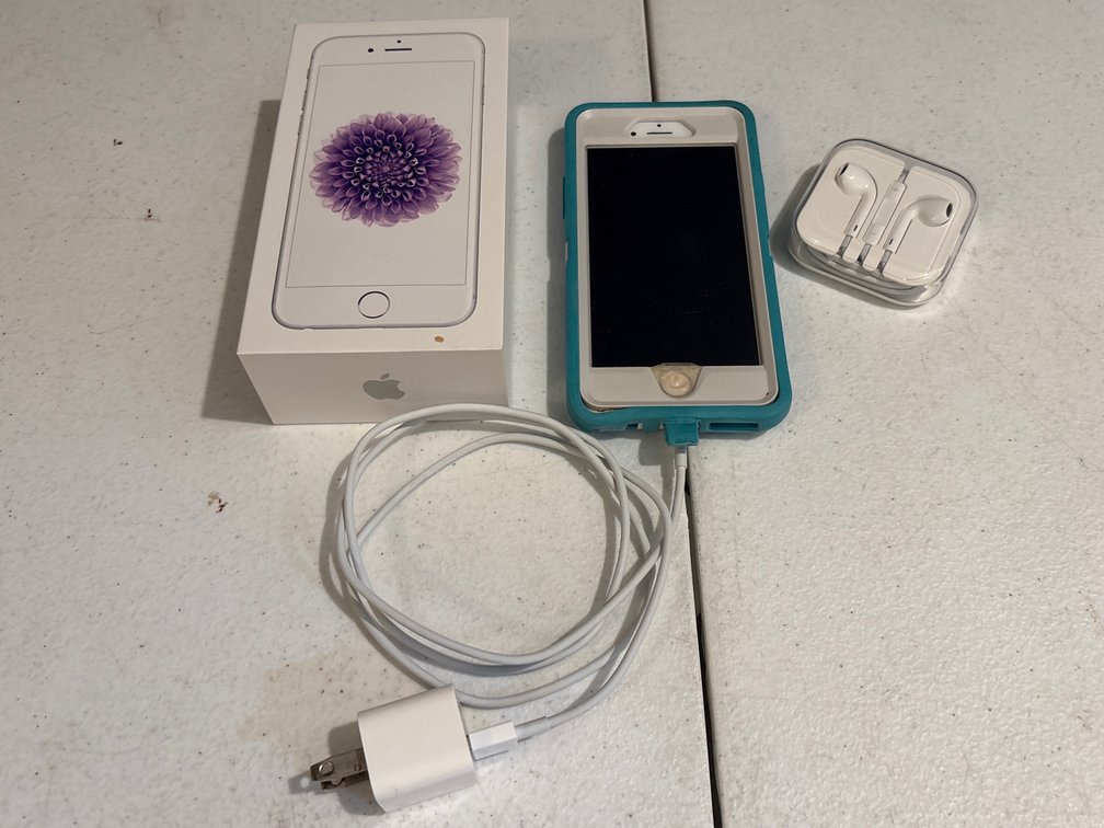 Apple iPhone 6 with OtterBox Case and Accessories