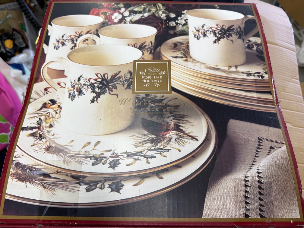 Lenox Winter Greetings 12-Piece China Dinnerware Set