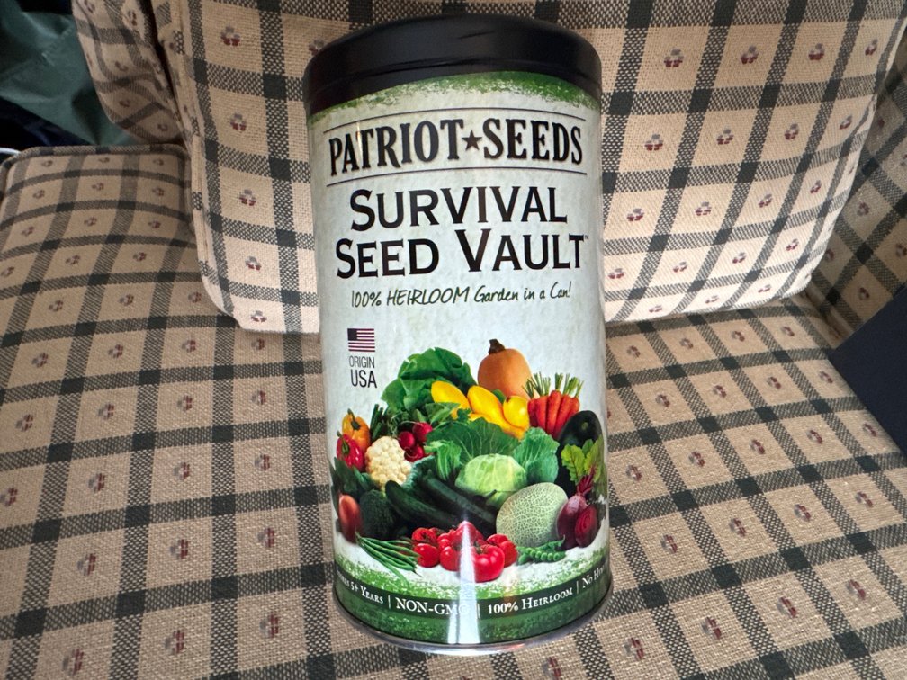 Survival Seeds Vault & Seed Canister