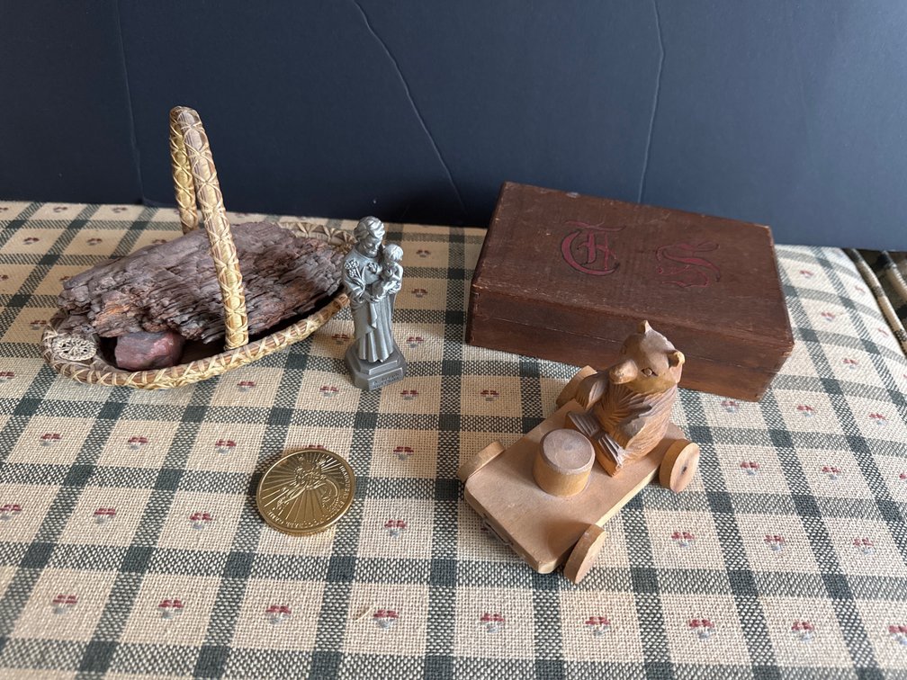 Eclectic Desktop Items