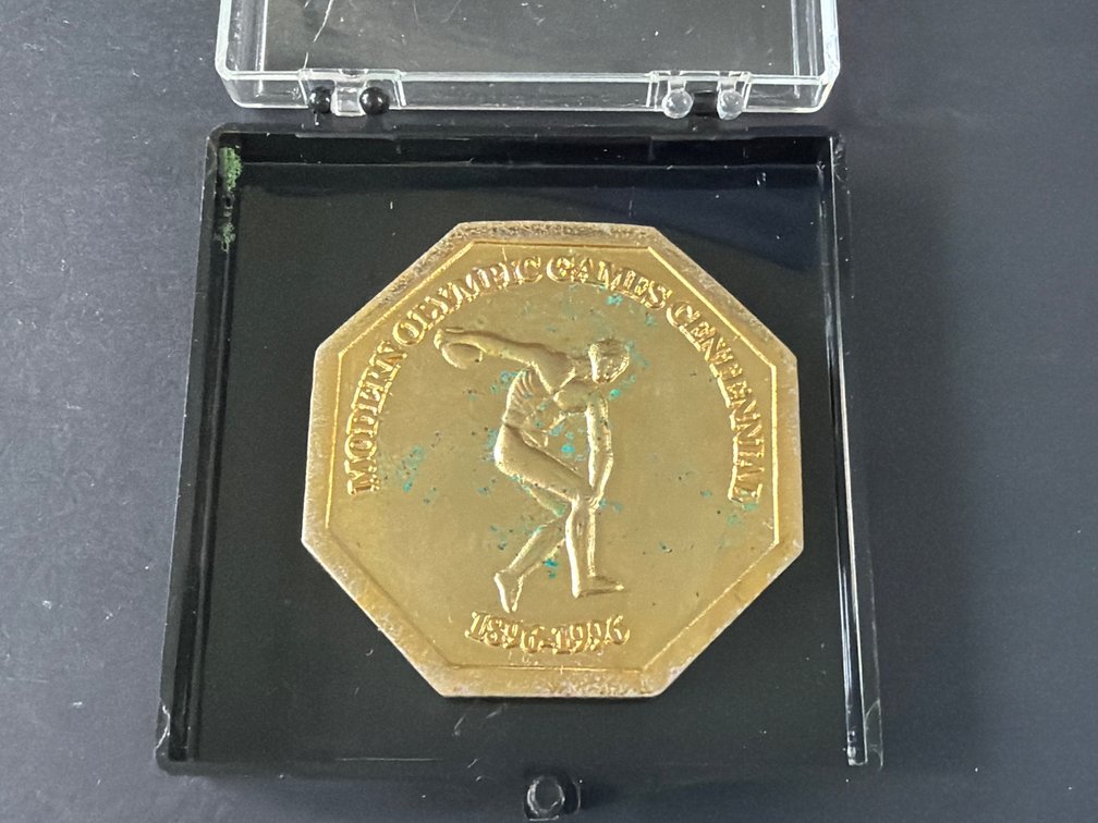 Sports Illustrated 1996 Atlanta Olympic Centennial Commemorative Medallion