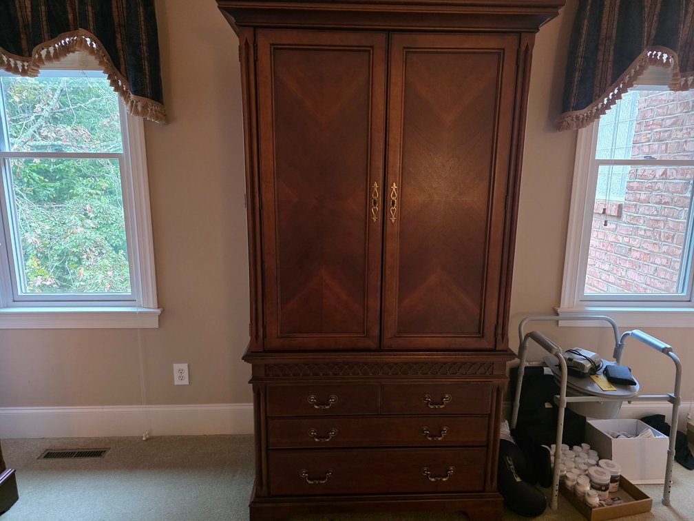Lane Entertainment Armoire