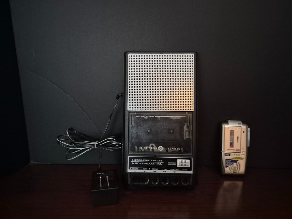 Cassette Recorder and Microcassette Recorder