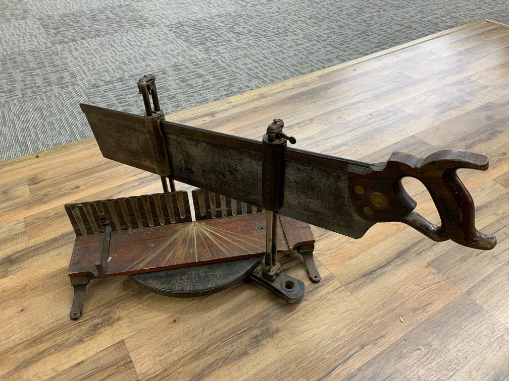 Stanley Miter Box with Backsaw