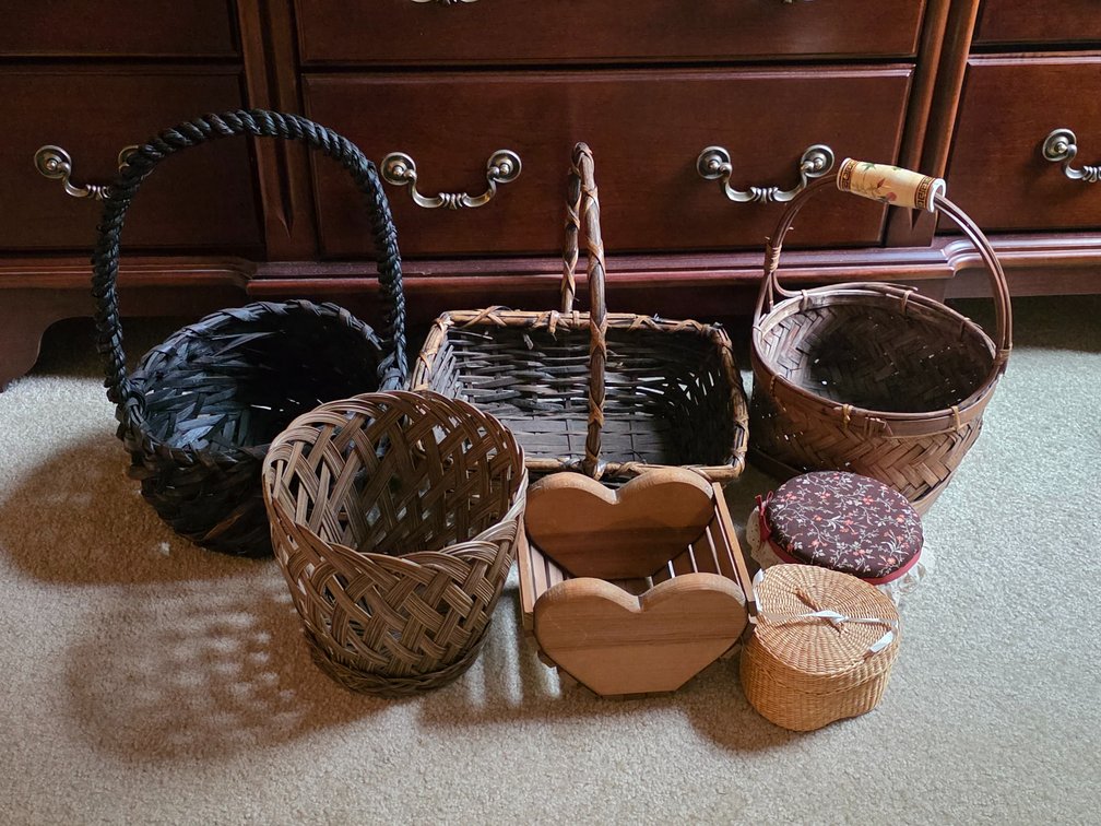 Baskets, Heart Caddy