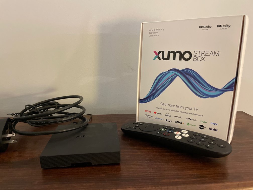Xumo Stream Box ESST11AEI 4K Streaming Media Player