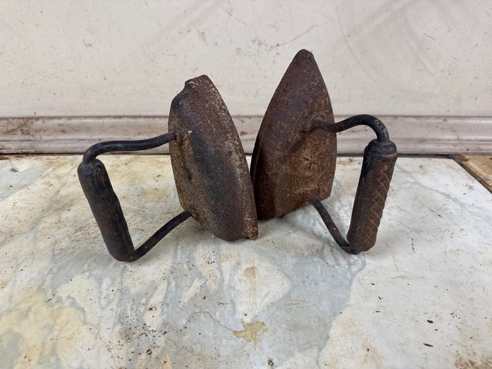 Cast Iron Sad Irons