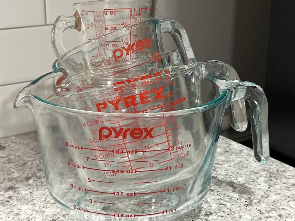 Pyrex Clear Glass Measuring Cups