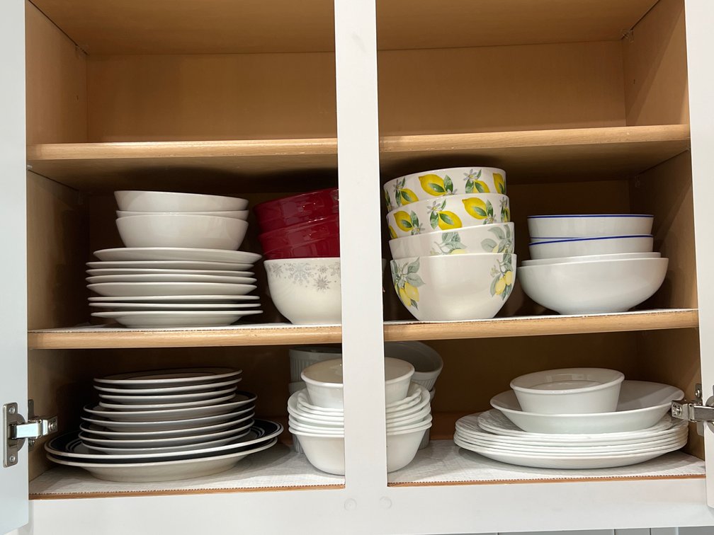 Dinner Plates, Bowls & Ramekins